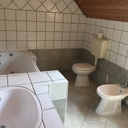 Vendégház Pecselyi Vendeghaz *